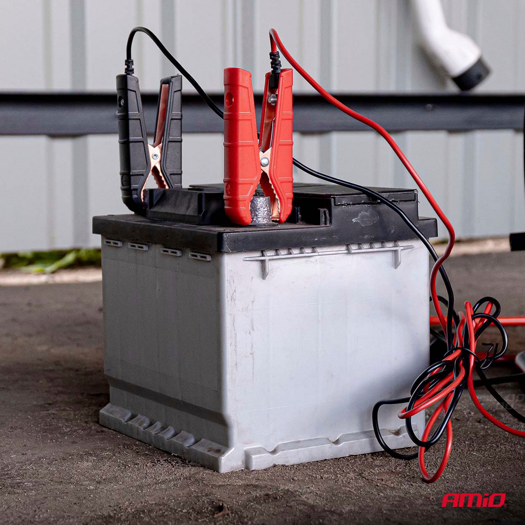 Akkulaturi 12/24V 16A, Amio - Image 6